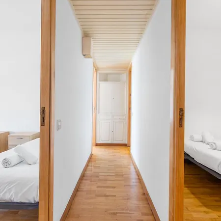 Lejlighed Stylish 4br View Near Sagrada Familia Barcelona