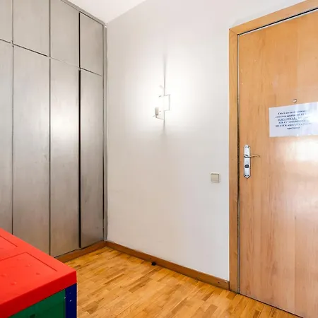 Stylish 4br View Near Sagrada Familia Apartamento Barcelona